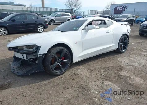 2017 Chevrolet Camaro 1Lt из США, поврежденный, VIN 1G1FB1RS3H0126663